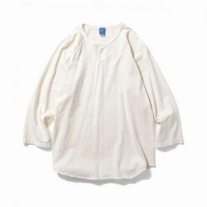 GOOD ON / One Button Baseball Tee
